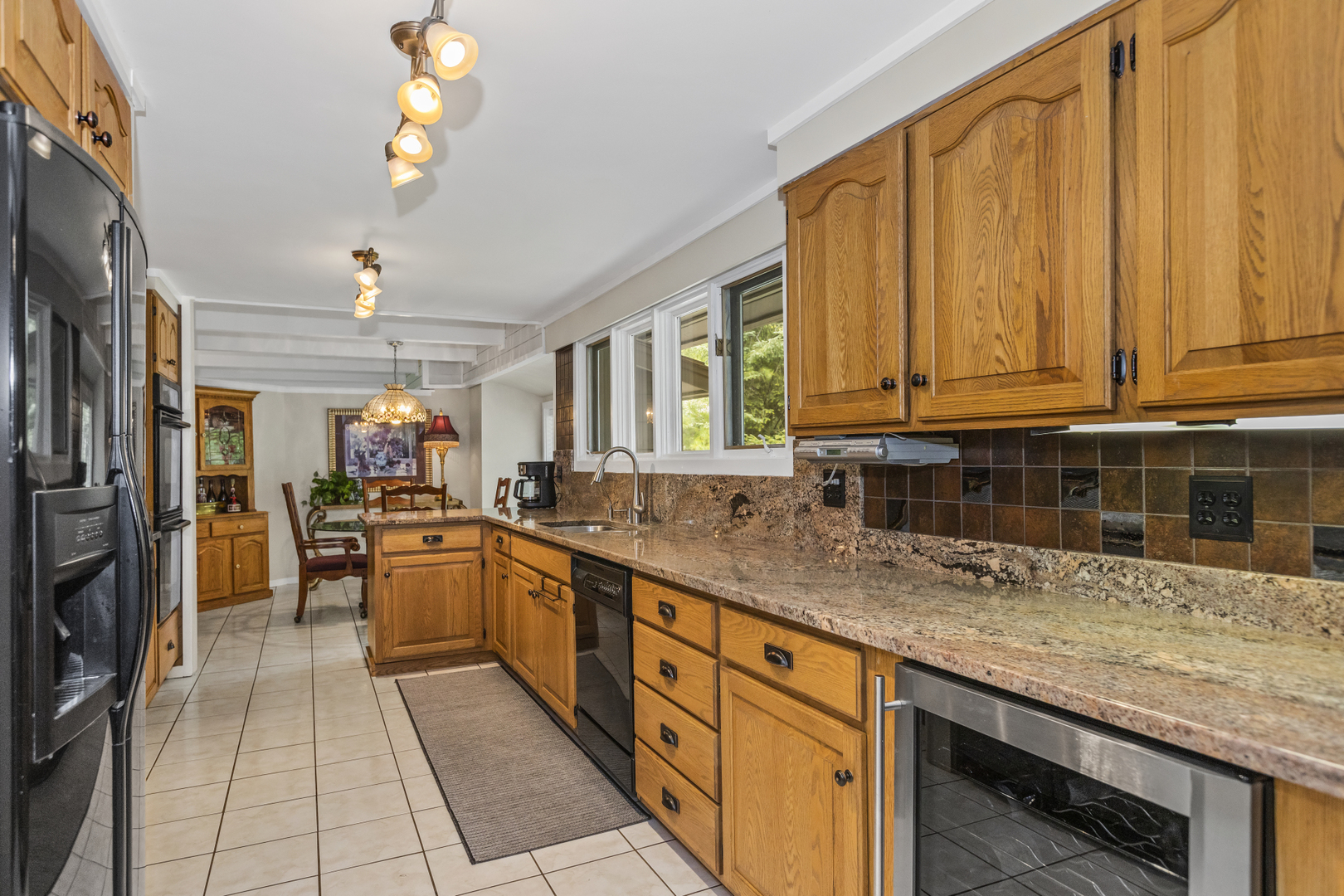 415 Signal Hill Road North Barrington, IL 60010 - Photo 8 of 30 Gallery Image 8