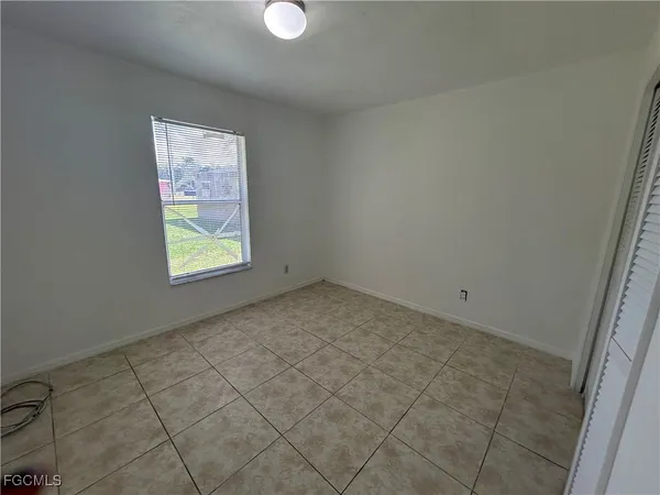 $1,325 | 2651 Market Street, Fort Myers, FL 33916