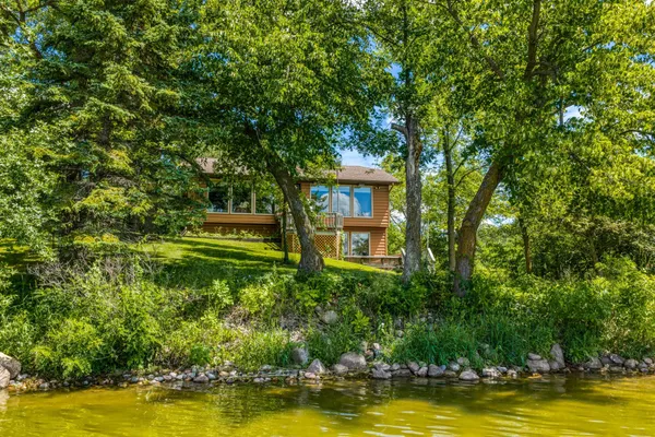 $589,500 | 34857 East Trinity Point Road Southeast, Mentor, MN 56736