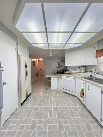 $157,500 | 1100 South Belcher Road, Unit 723, Largo, FL 33771