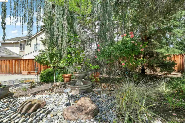 $1,025,000 | 675 Devonshire Loop, Brentwood, CA 94513