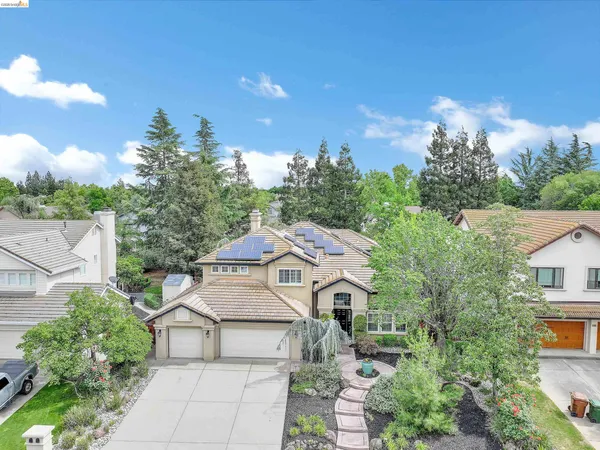 $1,025,000 | 675 Devonshire Loop, Brentwood, CA 94513