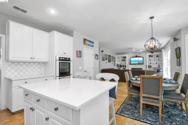 $1,025,000 | 675 Devonshire Loop, Brentwood, CA 94513