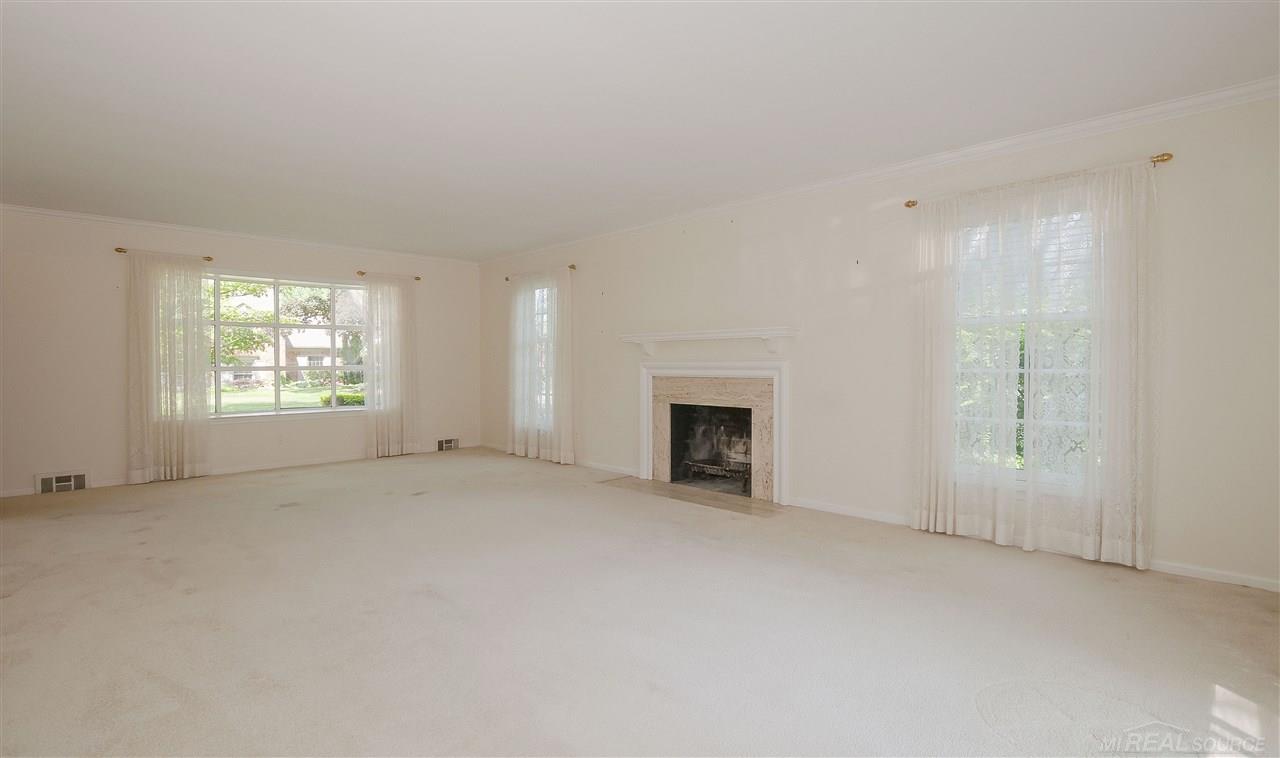 51 North Duval Road Grosse Pointe Shores, MI 48236 - Photo 6 of 36