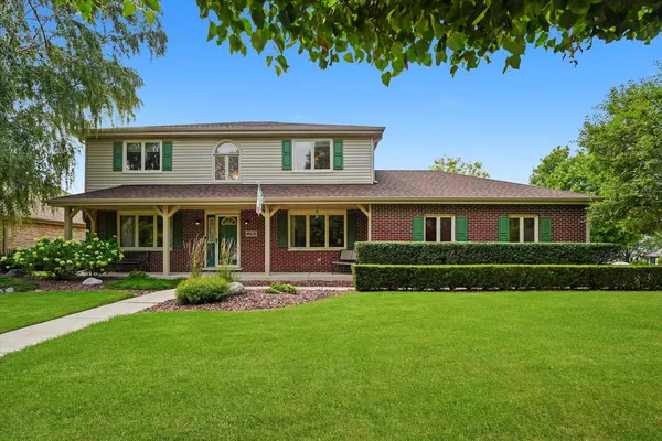 $500,000 | 16620 Pear Avenue, Orland Park, IL 60467
