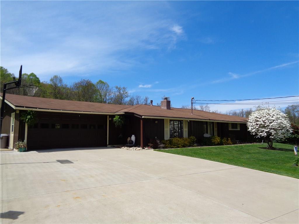 321 Spring Road Belle Vernon, PA 15012 - Photo 2 of 25 Another view of this Spacious Ranch~