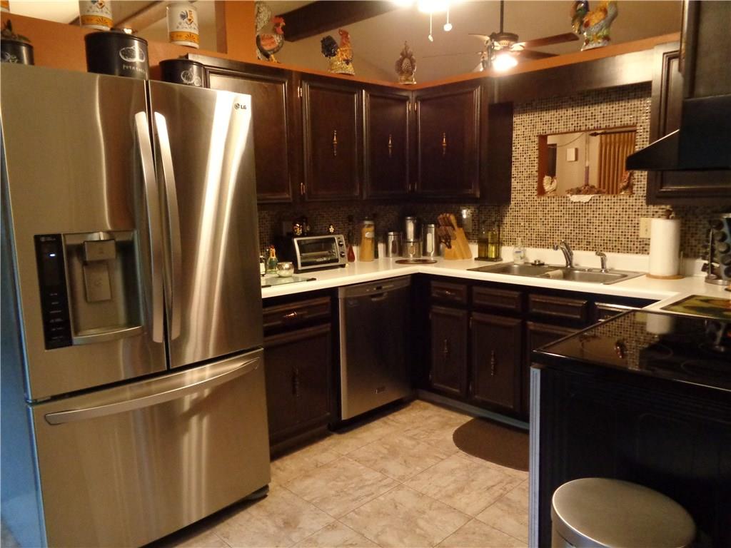 321 Spring Road Belle Vernon, PA 15012 - Photo 9 of 25 FULLY APPLIANCED KITCHEN