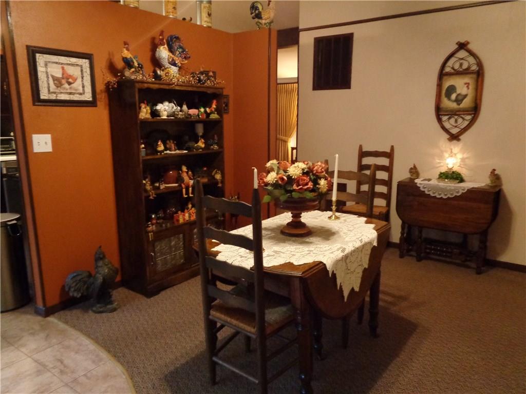 321 Spring Road Belle Vernon, PA 15012 - Photo 10 of 25 EAT-IN KITCHEN AREA