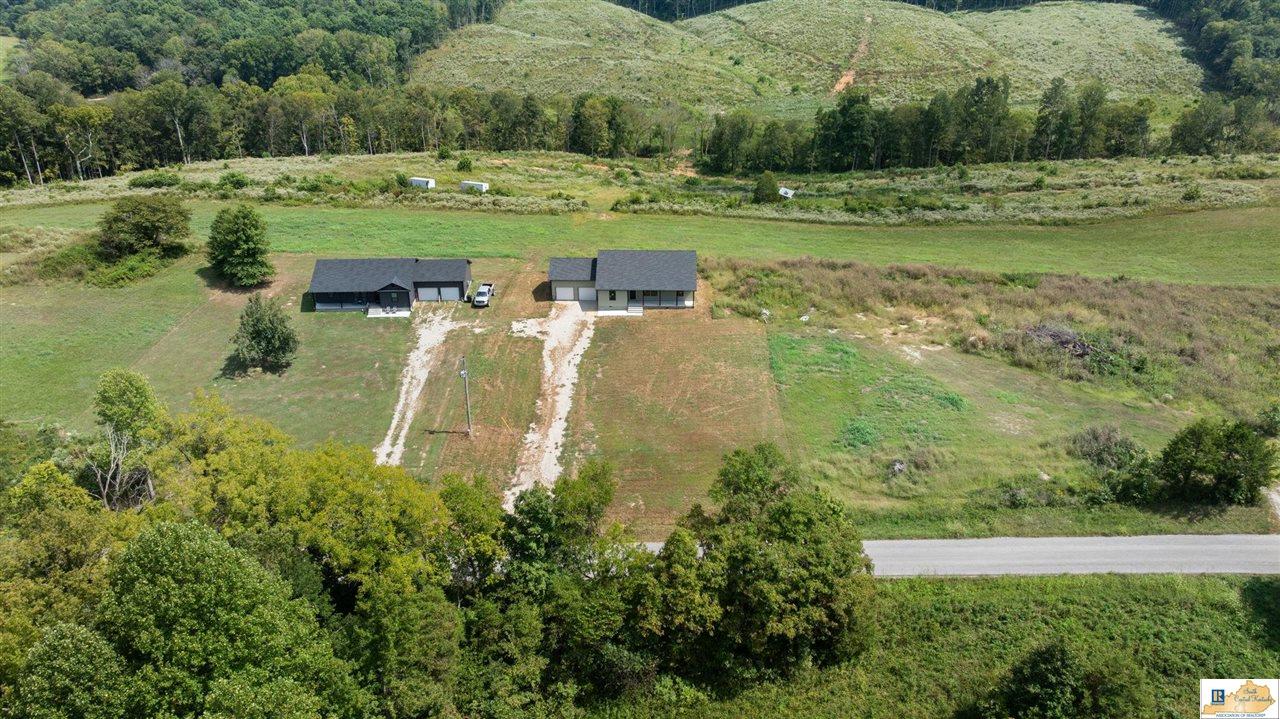 2780 Berry Store Road Smiths Grove, KY 42171 - Photo 37 of 61 Gallery Image 37