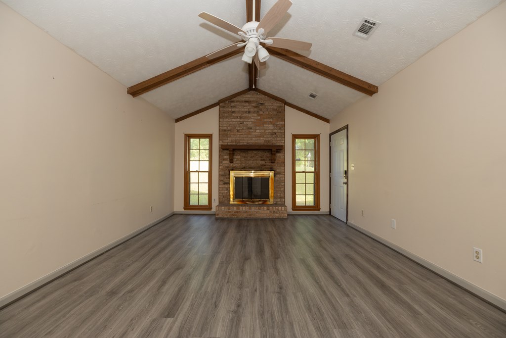 427 Lee Road Phenix City, AL 36870 - Photo 4 of 20