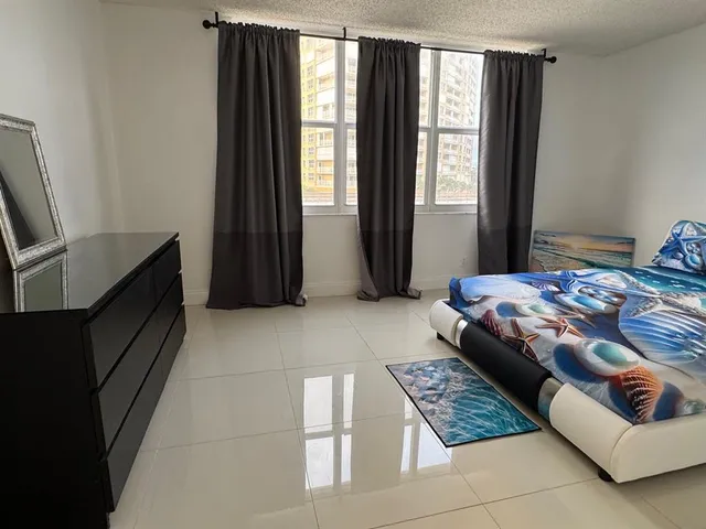 $2,600 | 305 North Pompano Beach Boulevard, Unit 307, Pompano Beach, FL 33062