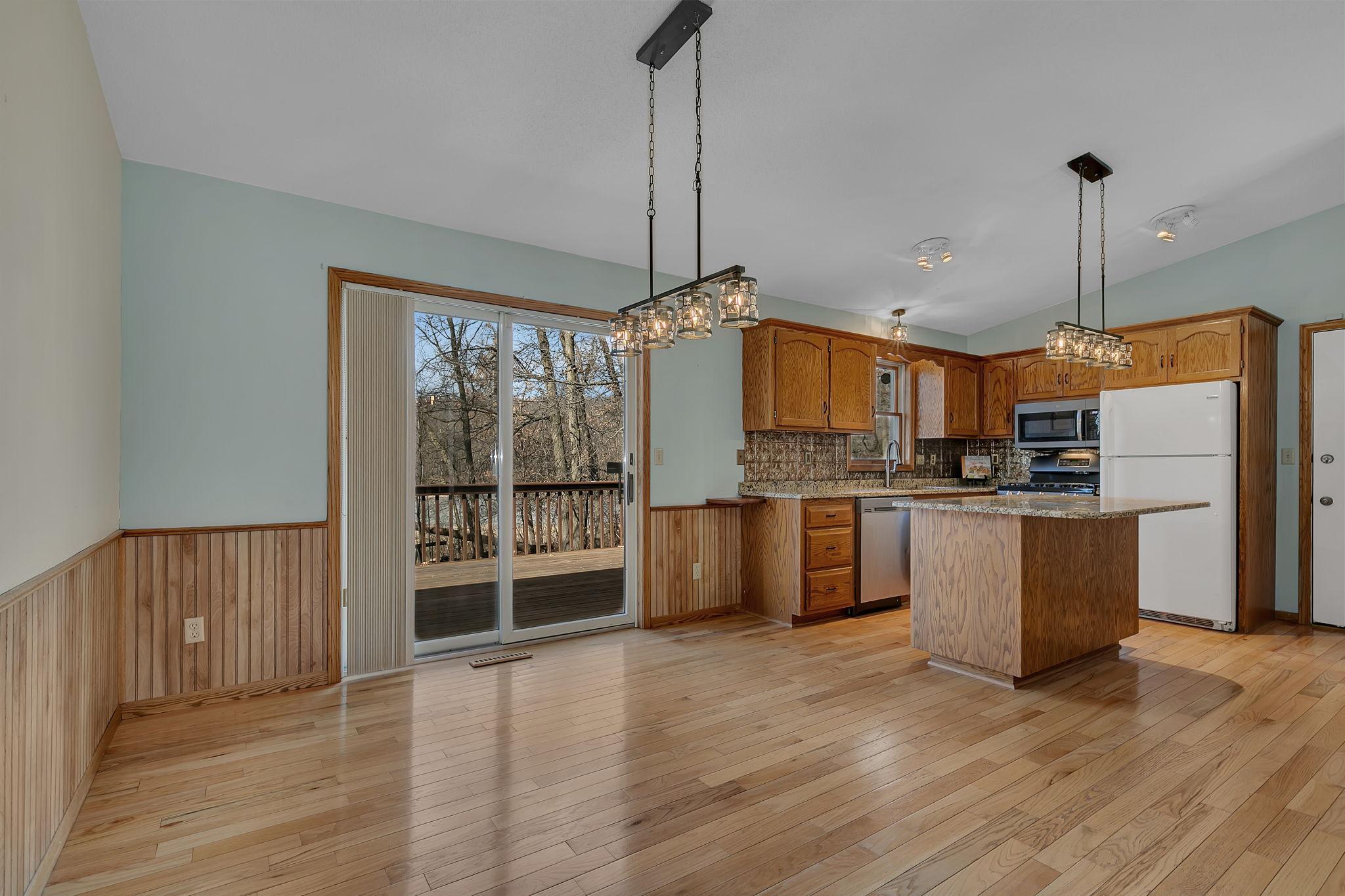 31325 Larkspur Lane Avon, MN 56310 - Photo 8 of 38