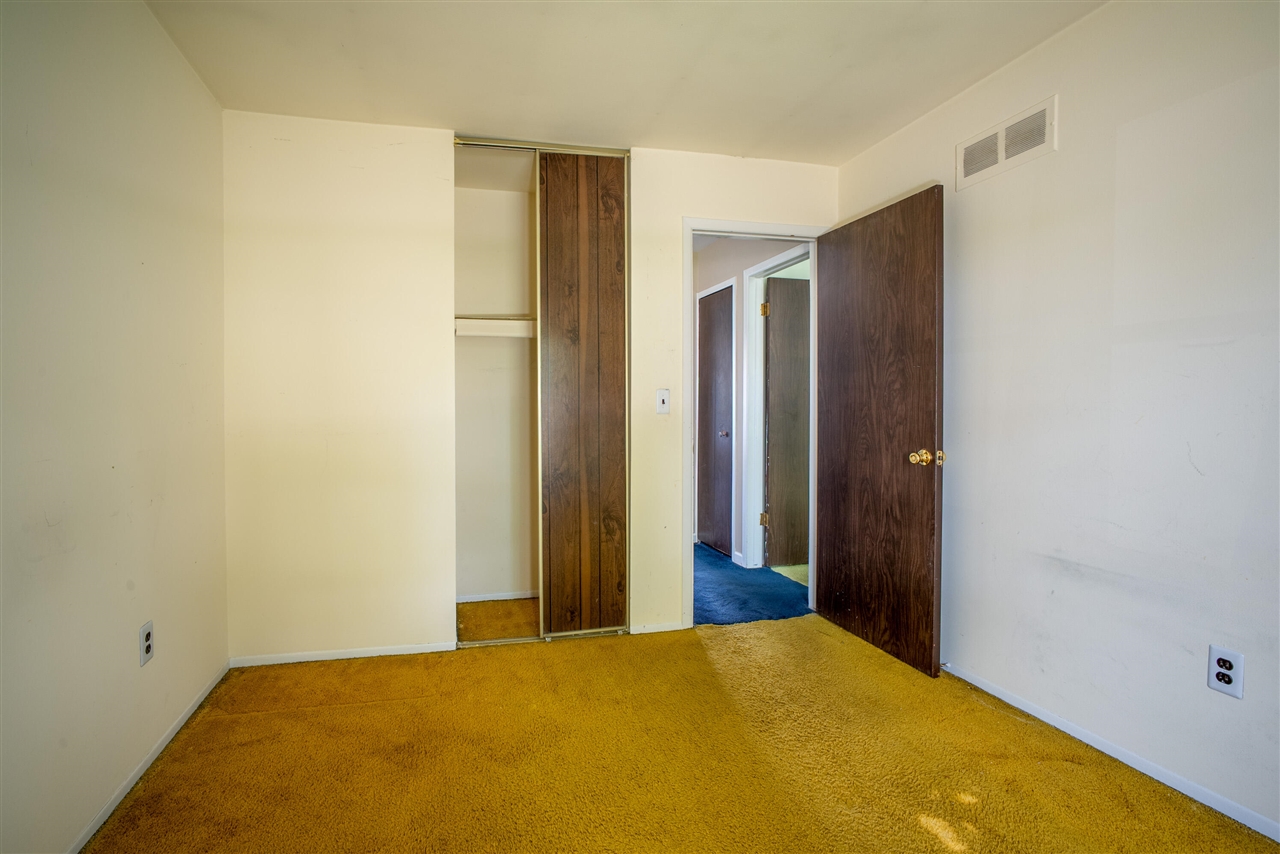 2887 Roundtree Drive Troy, MI 48083 - Photo 13 of 20