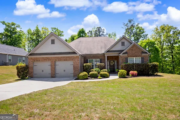 $450,000 | 170 Savannah Drive, Senoia, GA 30276