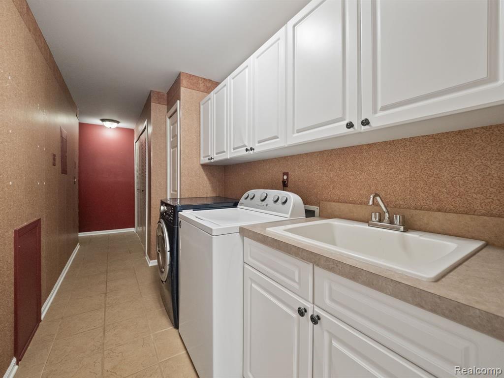 3607 Oakmonte Boulevard, Unit 37 Rochester, MI 48306 - Photo 23 of 25