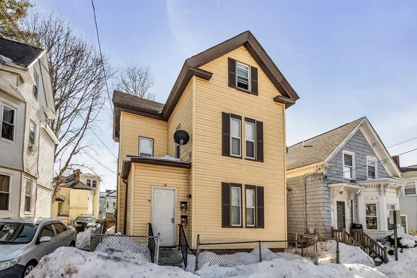 $649,900 | 18 Pentucket Street, Haverhill, MA 01830