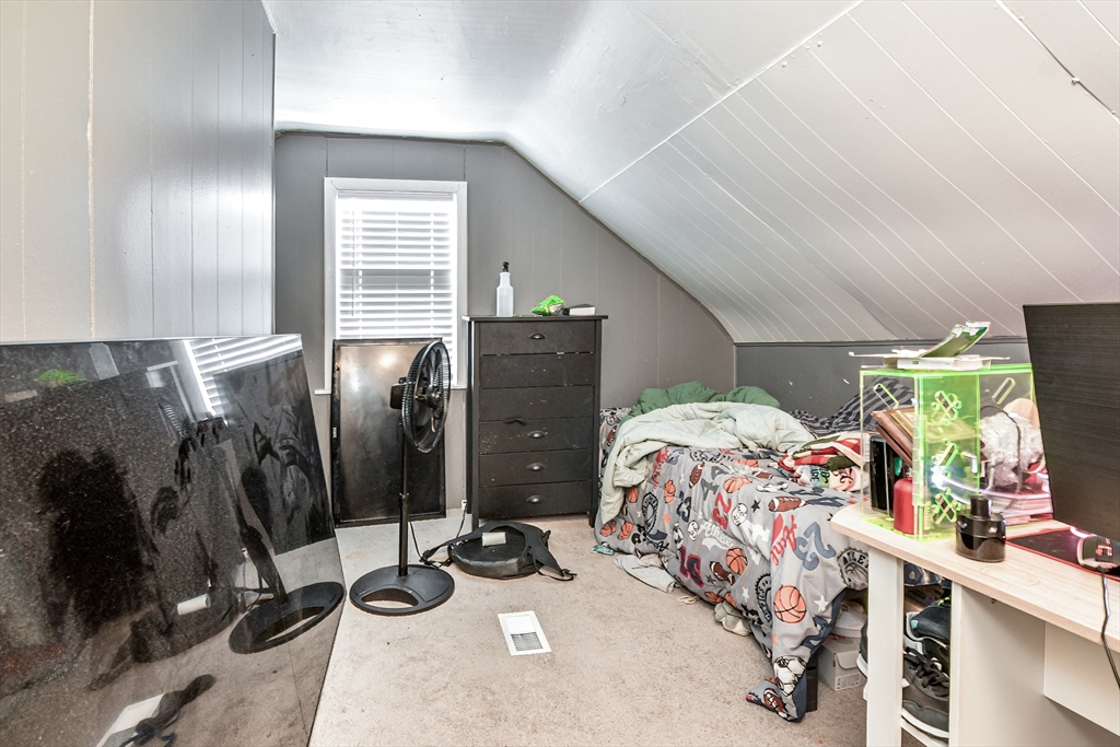 18 Pentucket Street Haverhill, MA 01830 - Photo 24 of 27