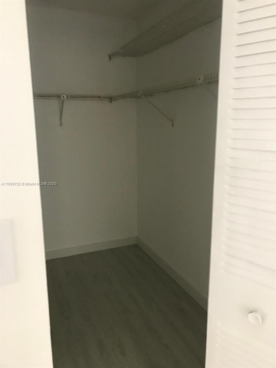 438 Northeast 210th Cir Terrace, Unit 2034B Miami, FL 33179 - Photo 15 of 20