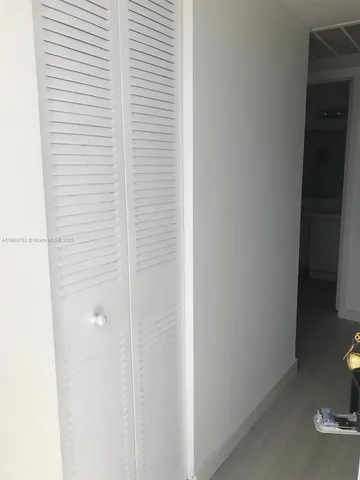 $240,000 | 438 Northeast 210th Cir Terrace, Unit 2034B, Miami, FL 33179