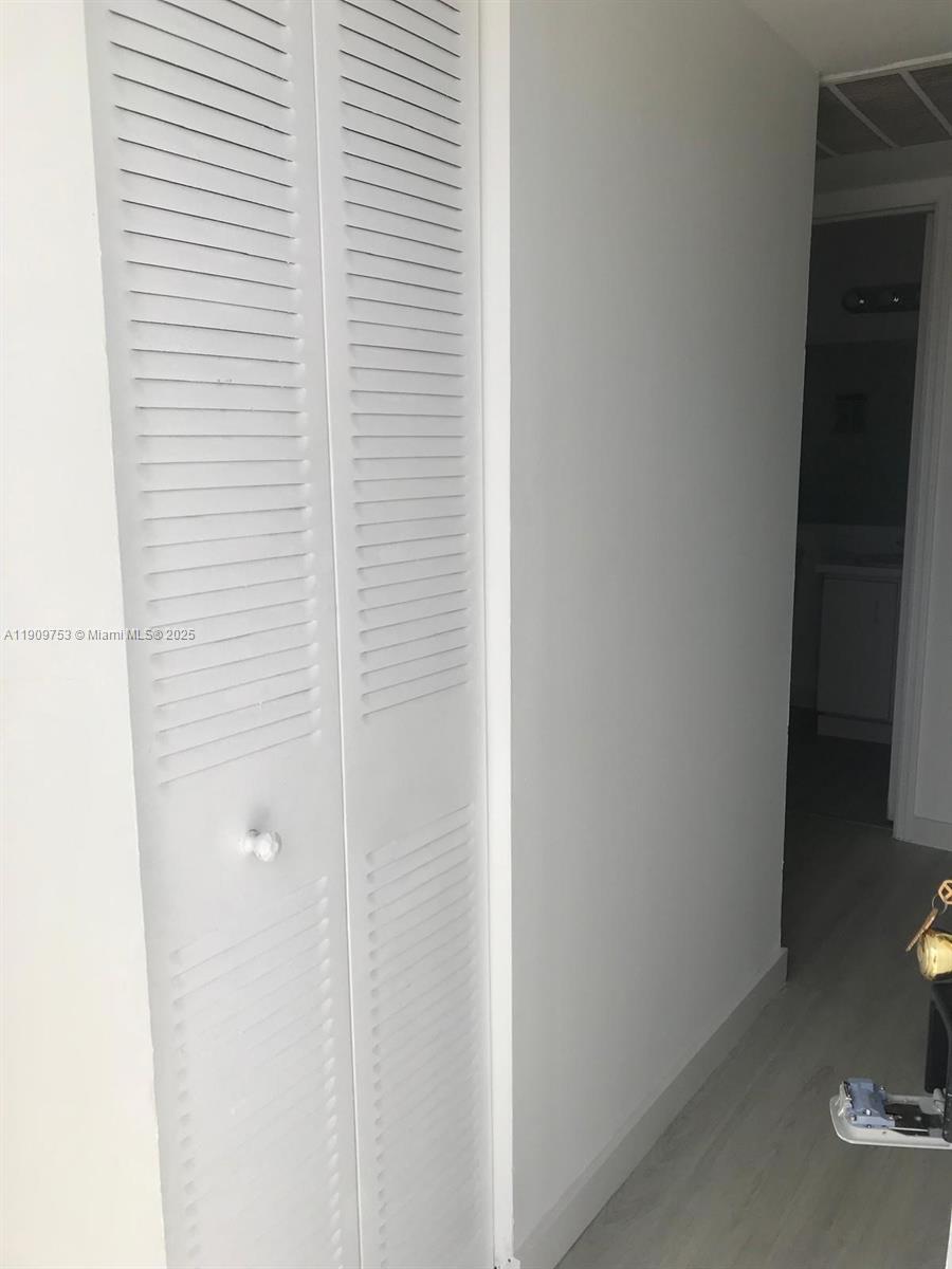 438 Northeast 210th Cir Terrace, Unit 2034B Miami, FL 33179 - Photo 2 of 20