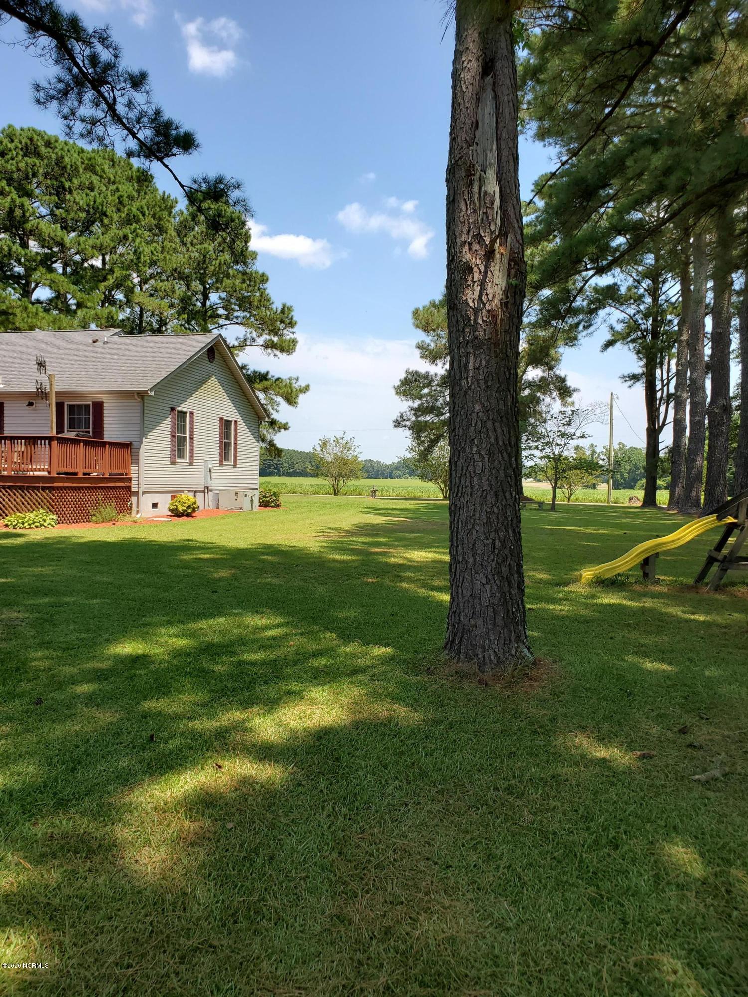 556 Possum Track Road Chocowinity, NC 27817 - Photo 14 of 57 014