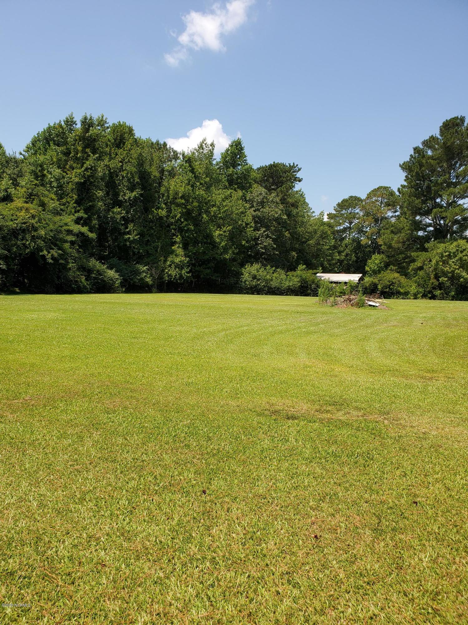 556 Possum Track Road Chocowinity, NC 27817 - Photo 20 of 57 020