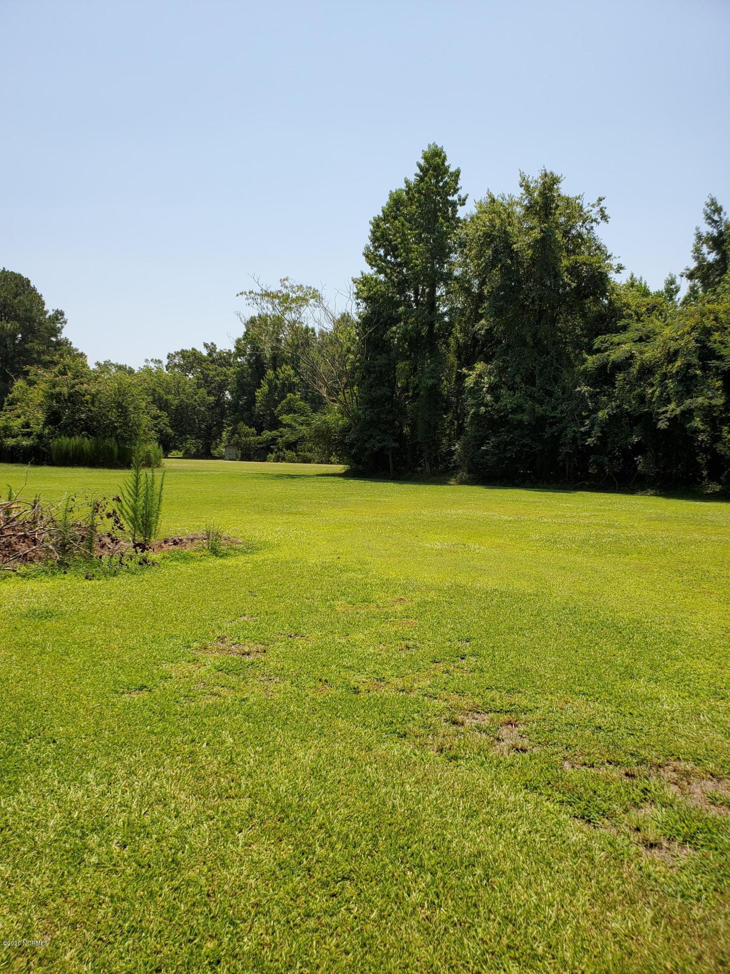 556 Possum Track Road Chocowinity, NC 27817 - Photo 23 of 57 023