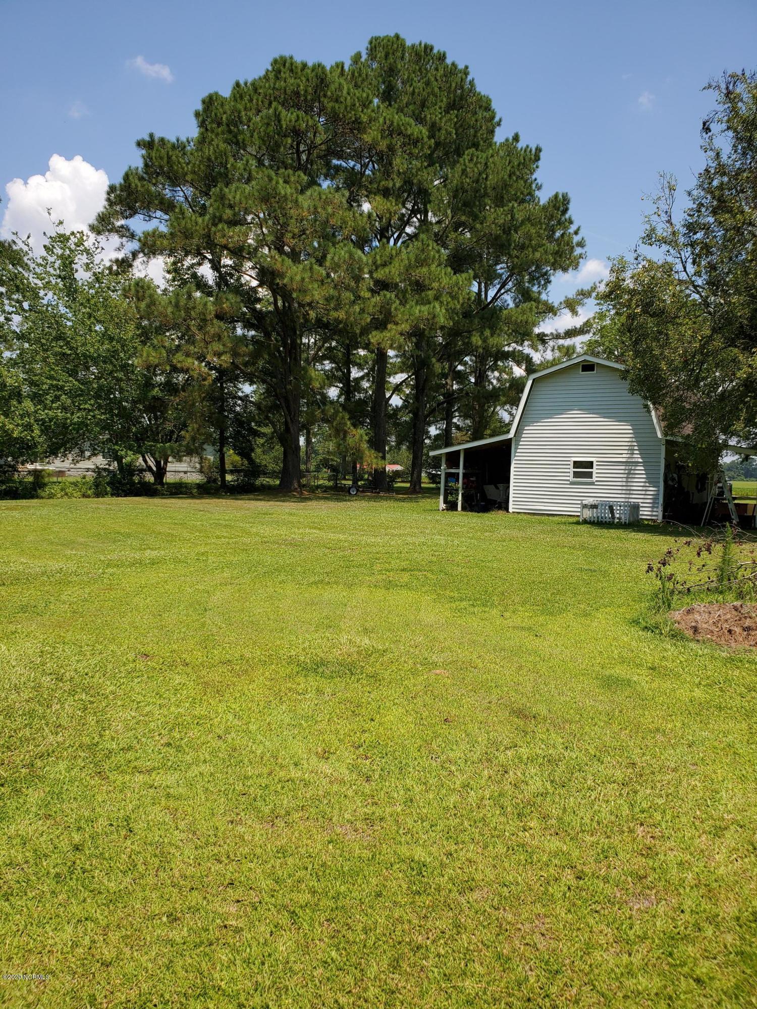 556 Possum Track Road Chocowinity, NC 27817 - Photo 24 of 57 0024