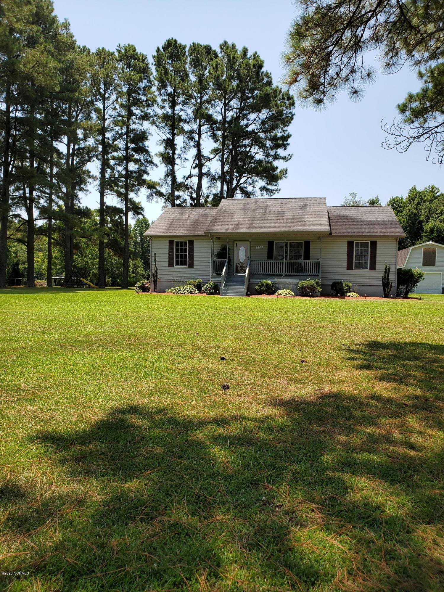 556 Possum Track Road Chocowinity, NC 27817 - Photo 3 of 57 003