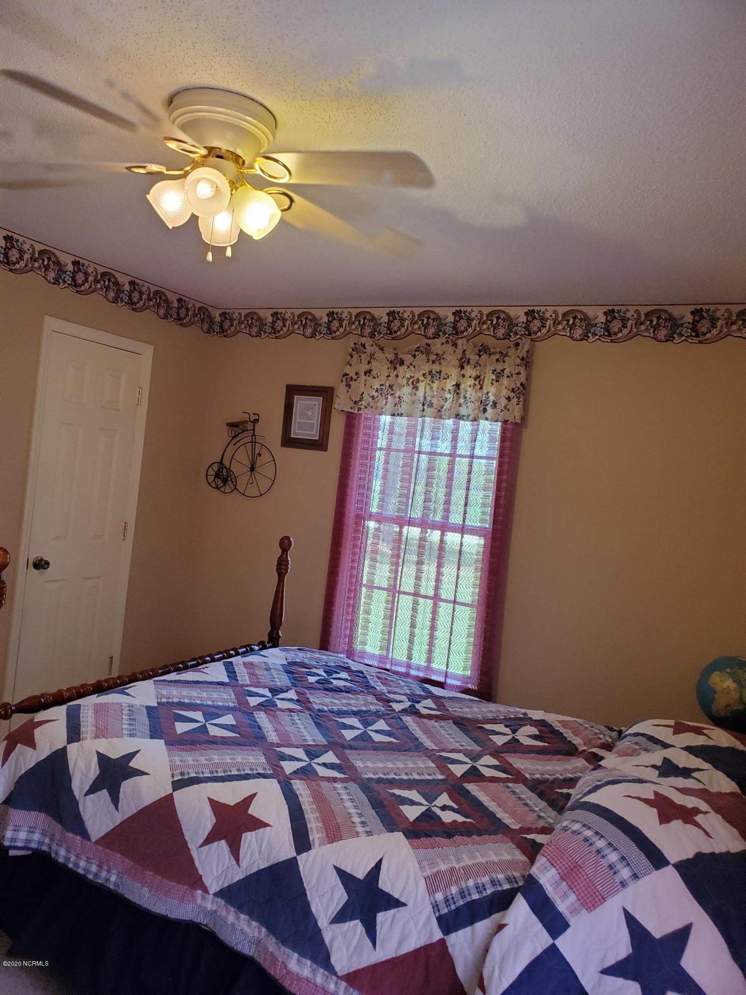 556 Possum Track Road Chocowinity, NC 27817 - Photo 50 of 57 051