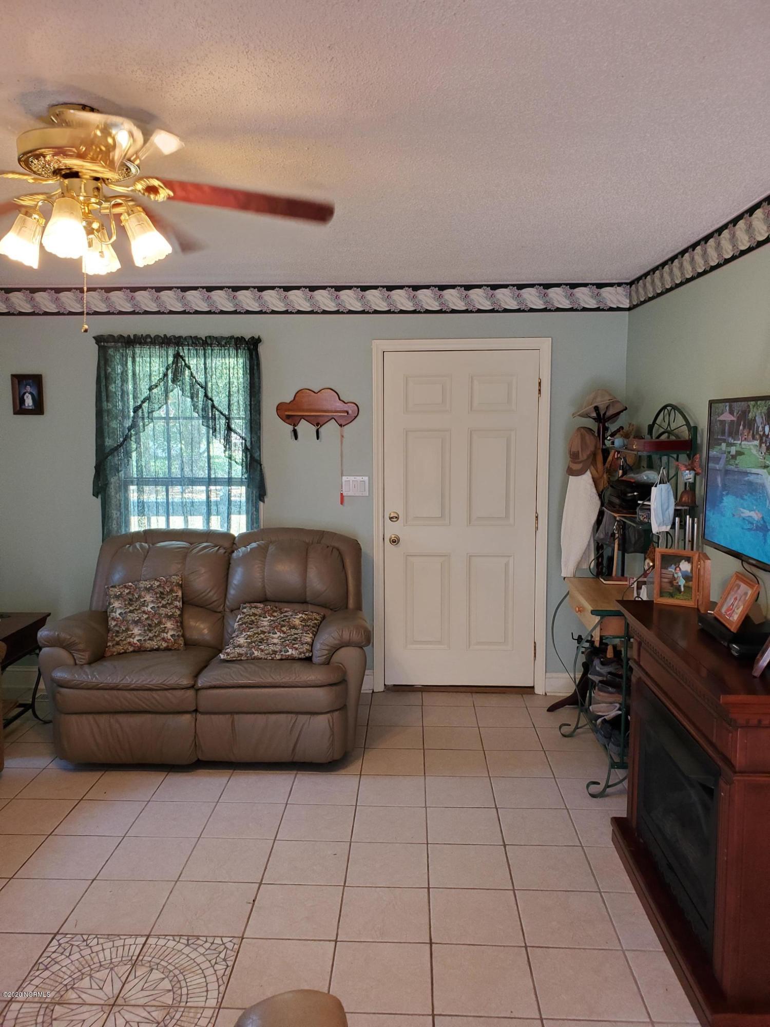 556 Possum Track Road Chocowinity, NC 27817 - Photo 54 of 57 055