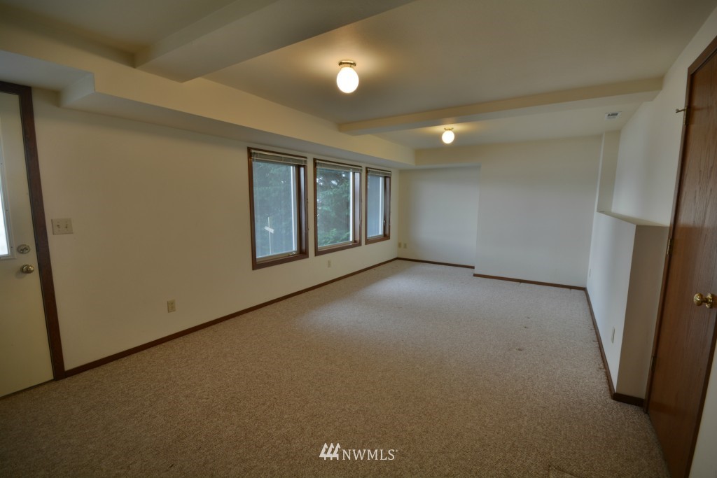 14781 Entner Road Anacortes, WA 98221 - Photo 16 of 25 Gallery Image 16
