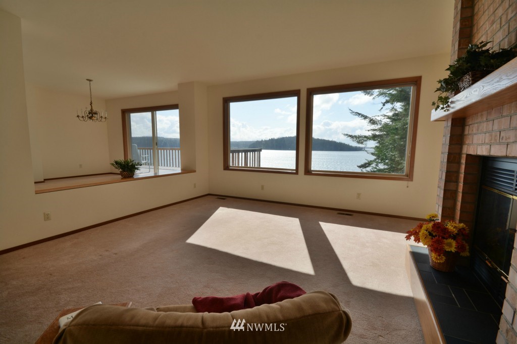 14781 Entner Road Anacortes, WA 98221 - Photo 3 of 25 Gallery Image 3