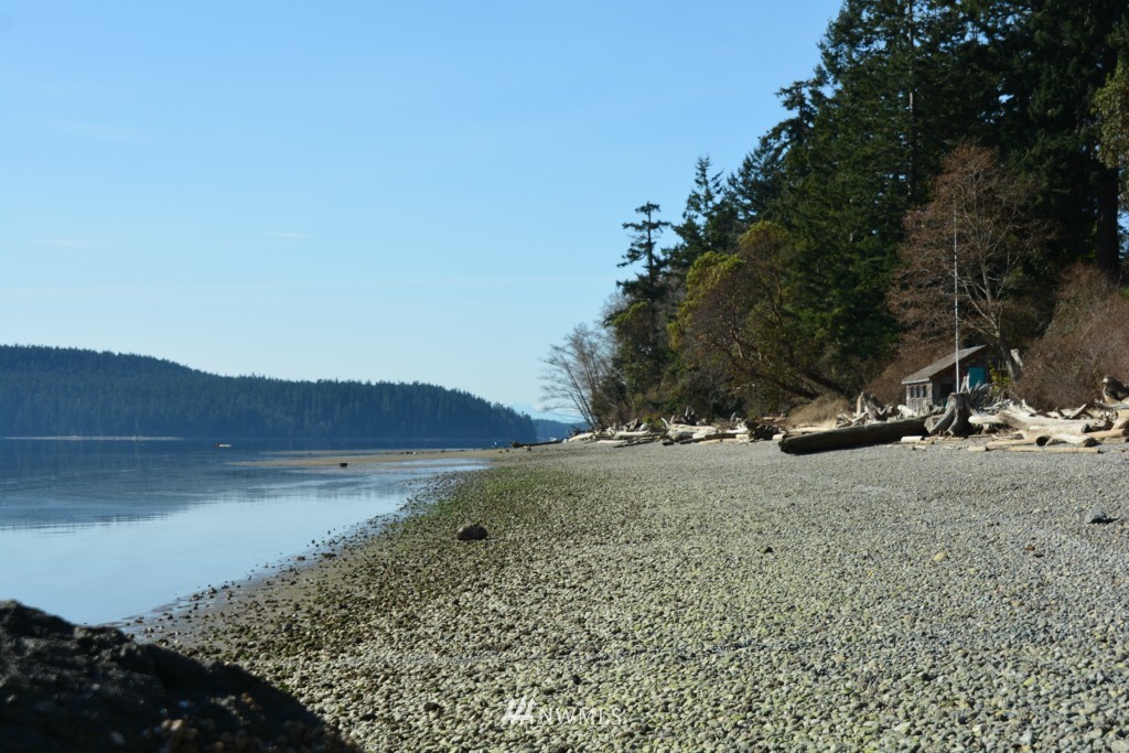 14781 Entner Road Anacortes, WA 98221 - Photo 23 of 25 Gallery Image 23