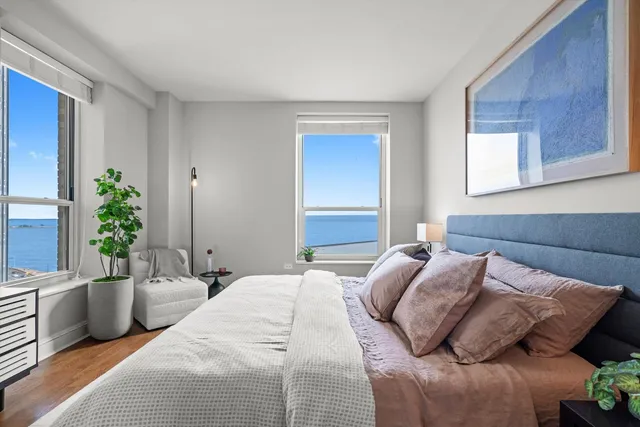$450,000 | 850 North Lake Shore Drive, Unit 606, Chicago, IL 60611