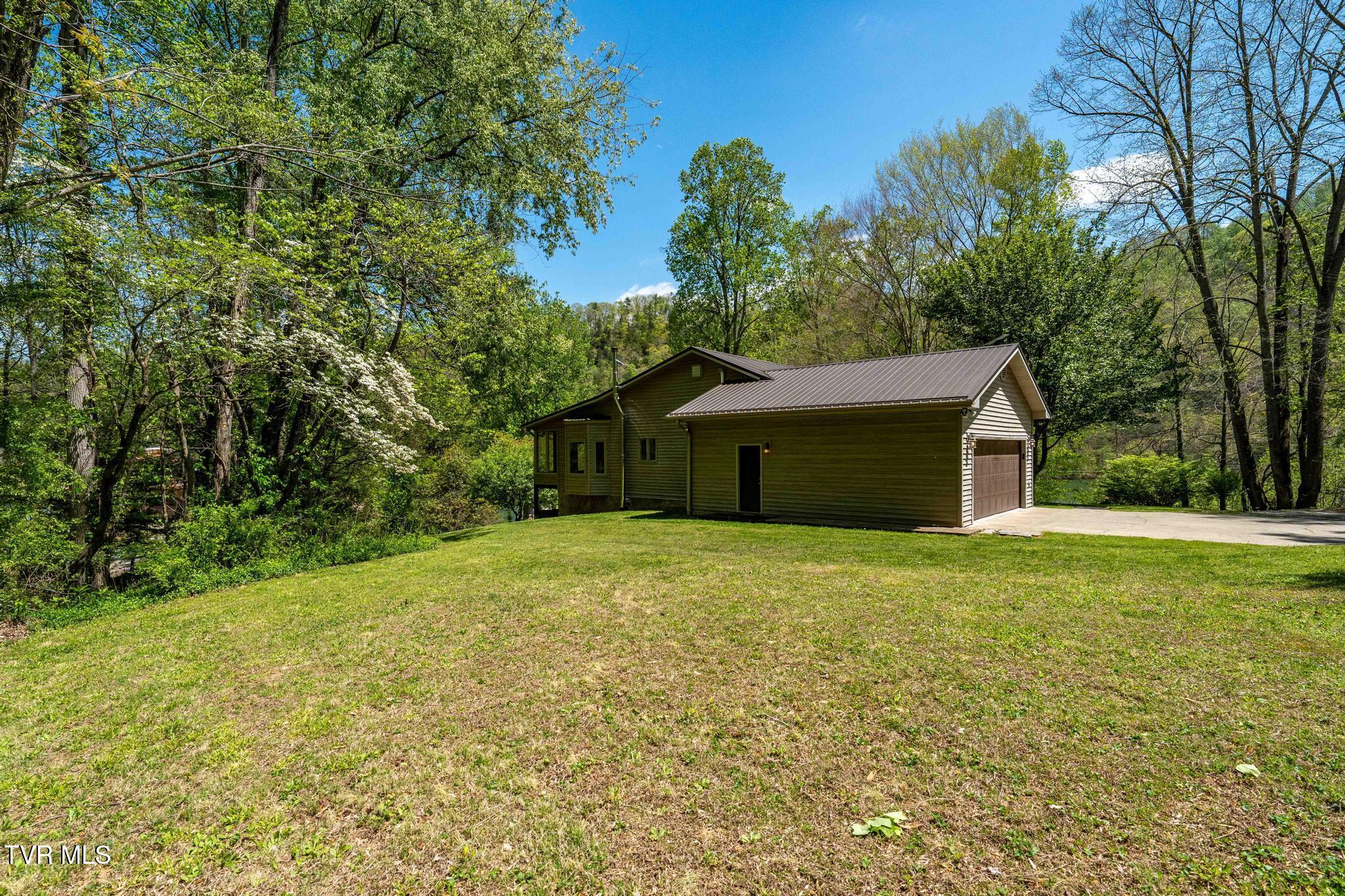 248 Cable Hollow Road Butler, TN 37640 - Photo 30 of 106 248 Cable Hollow Road (57 of 132)