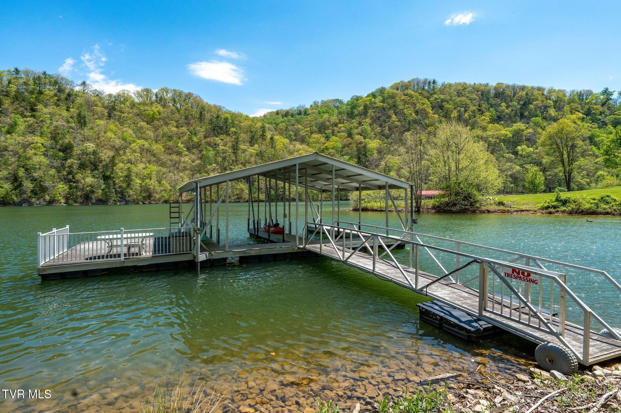 248 Cable Hollow Road Butler, TN 37640 - Photo 36 of 106 248 Cable Hollow Road (69 of 132)