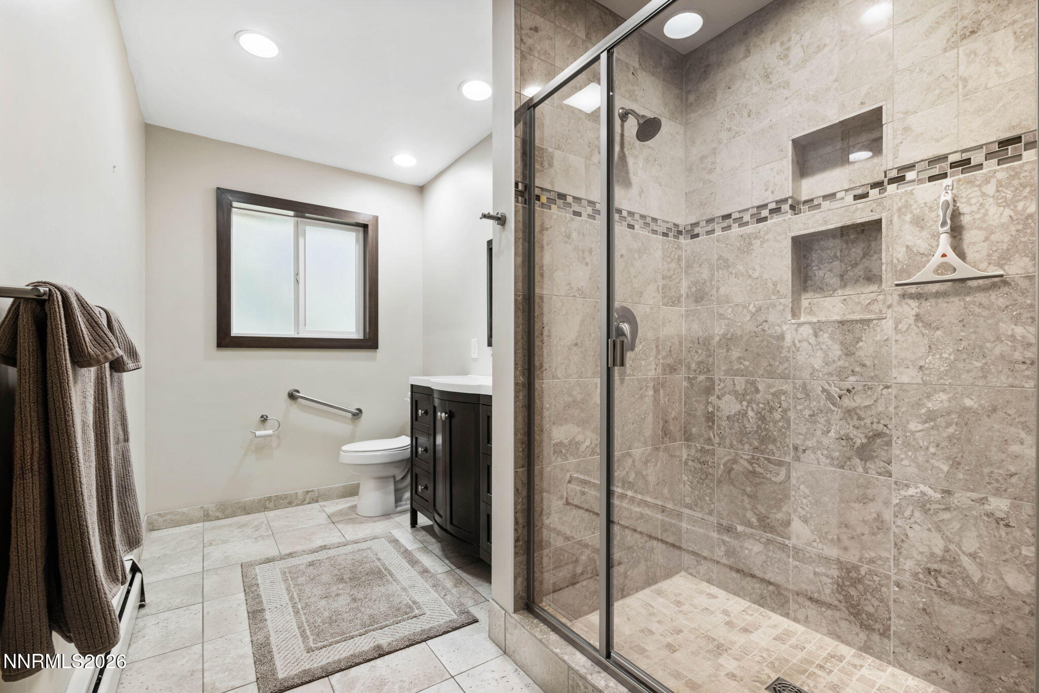 3015 Idlewild Drive Reno, NV 89509 - Photo 12 of 40 28-web-or-mls-DSC_6041-Edit