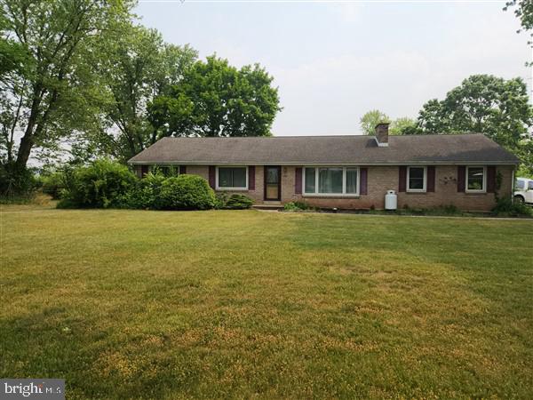 1351 Mapledale Road Elizabethtown, PA 17022 - Photo 1 of 38