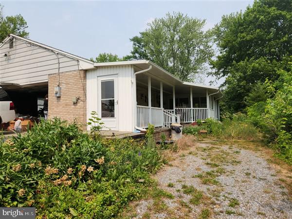 1351 Mapledale Road Elizabethtown, PA 17022 - Photo 12 of 38