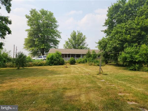 1351 Mapledale Road Elizabethtown, PA 17022 - Photo 10 of 38