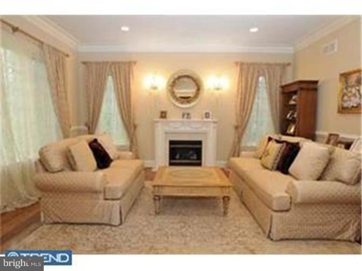 1010 Merion Square Road Gladwyne, PA 19035 - Photo 3 of 10