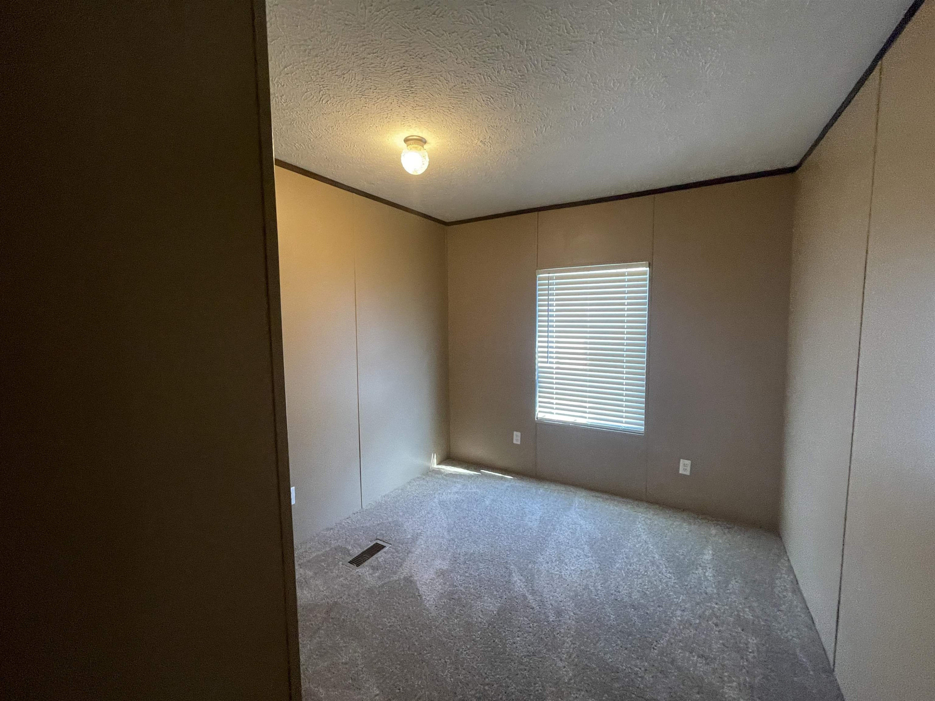 50 Michael Huntingdon, TN 38344 - Photo 7 of 19 Photo 7
