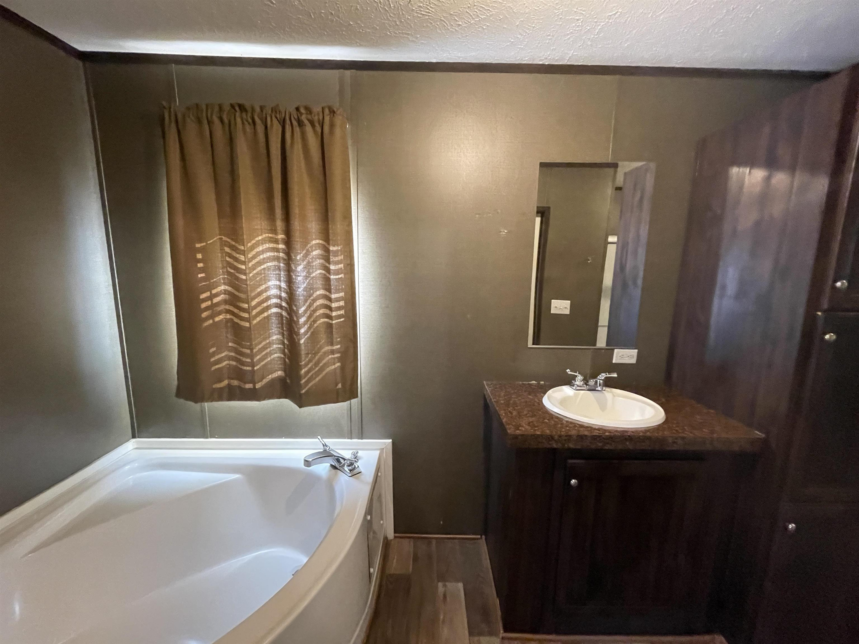 50 Michael Huntingdon, TN 38344 - Photo 10 of 19 Photo 10