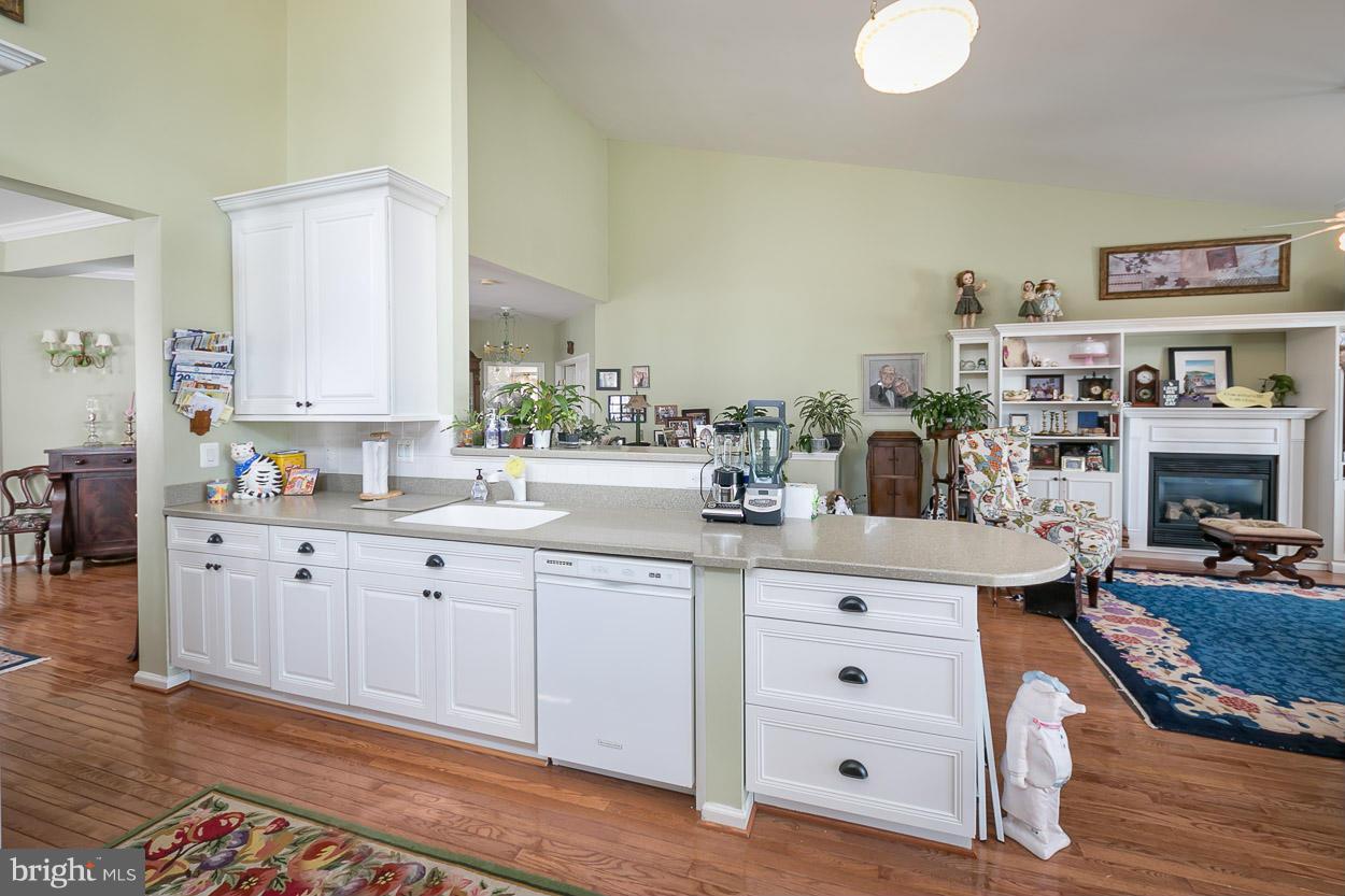 8605 Snowreath Road, Unit 8605 Pikesville, MD 21208 - Photo 6 of 30 Extended Breakfast Bar.