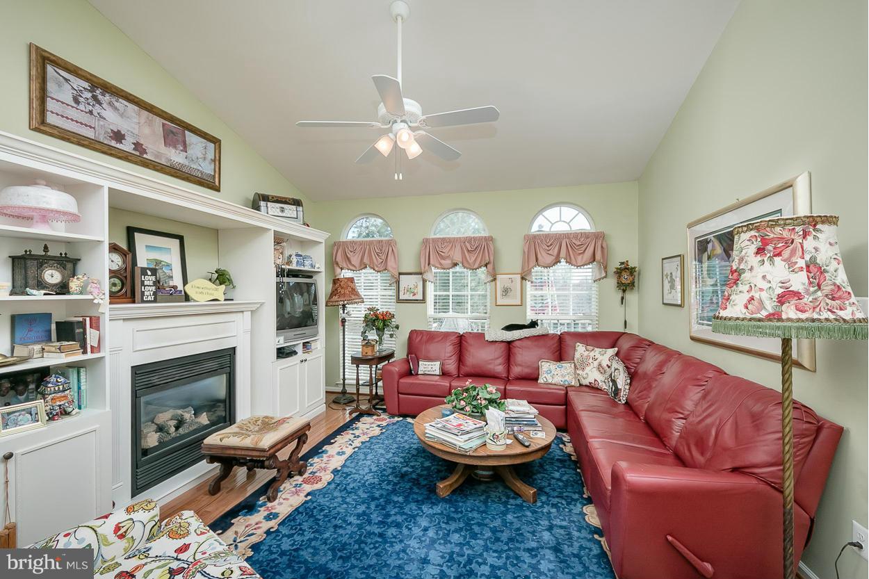 8605 Snowreath Road, Unit 8605 Pikesville, MD 21208 - Photo 9 of 30 Great Room with gas fireplace.