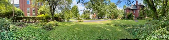 8 Benton Place St. Louis, MO 63104 - Photo 5 of 12