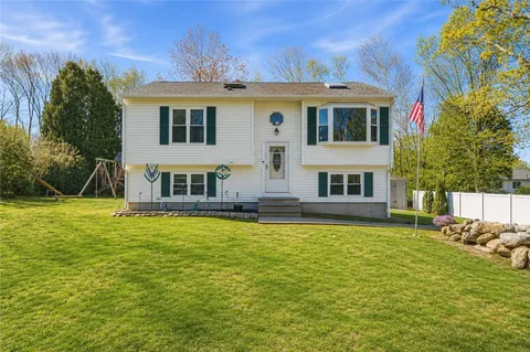 $499,990 | 221 Canal Street, Westerly, RI 02891
