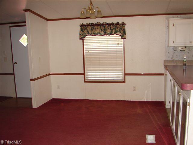 7089 Brantley Gordon Road Denton, NC 27239 - Photo 9 of 16 Exterior Front. Dining Area