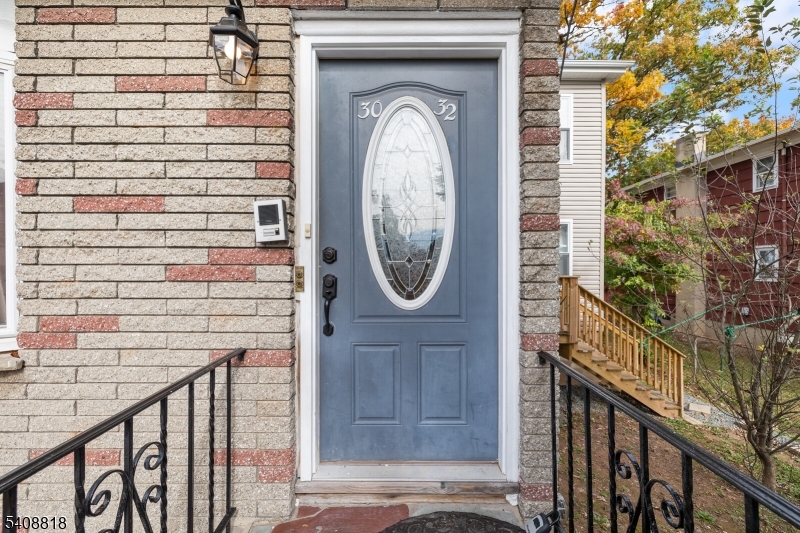30 Warman Street Montclair, NJ 07042 - Photo 3 of 27